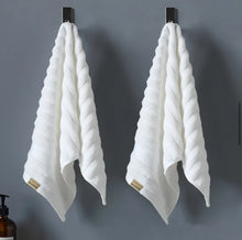 Load image into Gallery viewer, ESSENTIAL BATH TOWEL SET