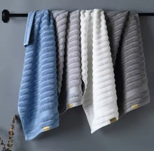 Load image into Gallery viewer, ESSENTIAL BATH TOWEL SET
